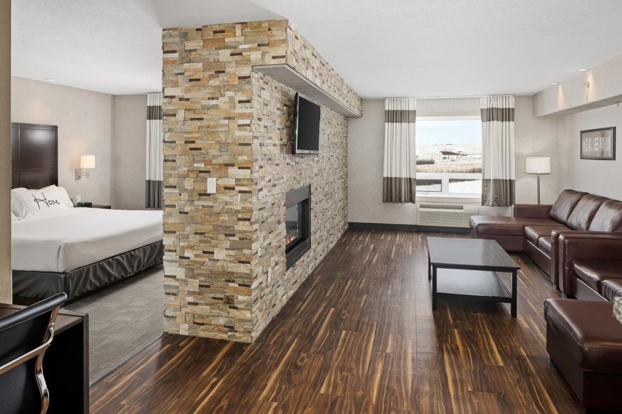 Home Inn & Suites - Swift Current Eksteriør bilde