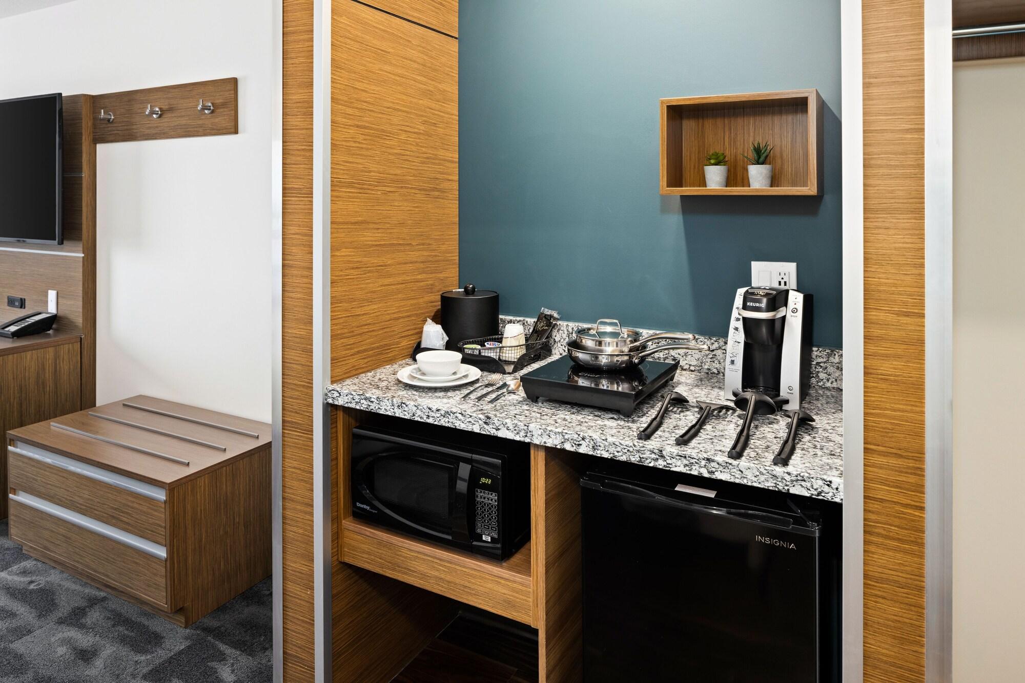 Home Inn & Suites - Swift Current Eksteriør bilde